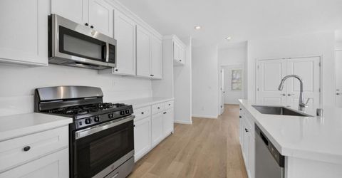 501 Fox Hunt Way, Rio Linda, CA 95673 Photo