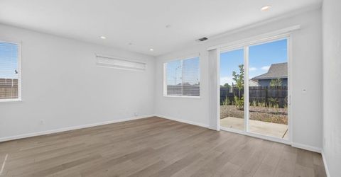 501 Fox Hunt Way, Rio Linda, CA 95673 Photo