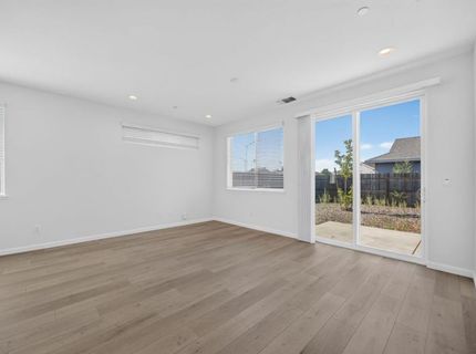 501 Fox Hunt Way, Rio Linda, CA 95673 Photo