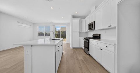 501 Fox Hunt Way, Rio Linda, CA 95673 Photo