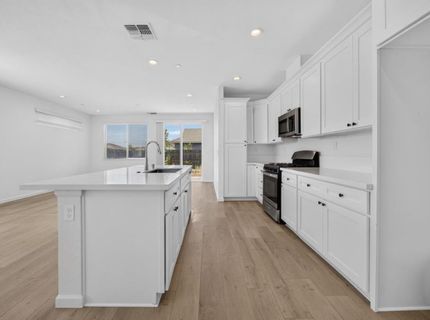 501 Fox Hunt Way, Rio Linda, CA 95673 Photo