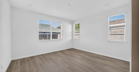 501 Fox Hunt Way, Rio Linda, CA 95673 Photo