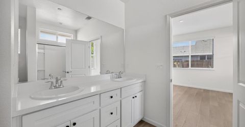 501 Fox Hunt Way, Rio Linda, CA 95673 Photo