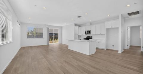 501 Fox Hunt Way, Rio Linda, CA 95673 Photo