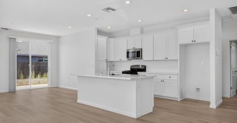 501 Fox Hunt Way, Rio Linda, CA 95673 Photo