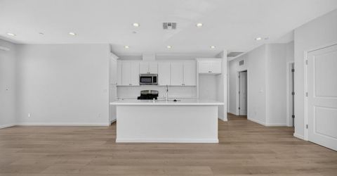 501 Fox Hunt Way, Rio Linda, CA 95673 Photo