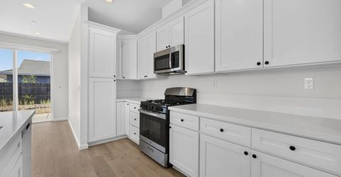 501 Fox Hunt Way, Rio Linda, CA 95673 Photo
