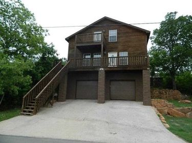 89 E Lake Dr, Lawton, OK 73557