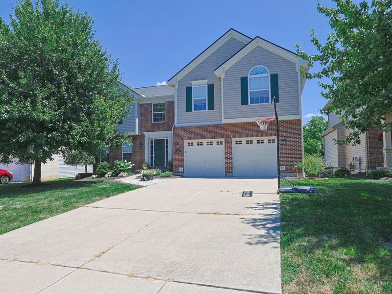 7218 Ruwes Oak Drive, Green Township, OH 45248 Photo 2