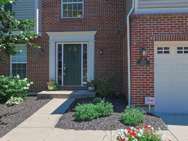7218 Ruwes Oak Drive, Green Township, OH 45248 Photo 3