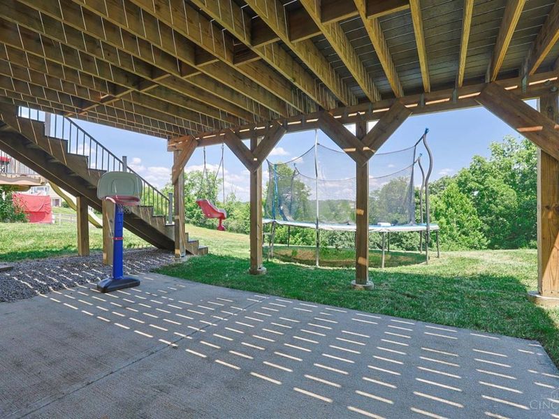 7218 Ruwes Oak Drive, Green Township, OH 45248 Photo 46