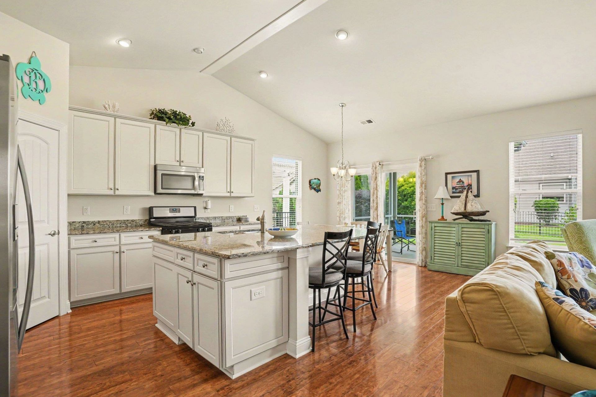 1769 Bluff Dr. Photo 10