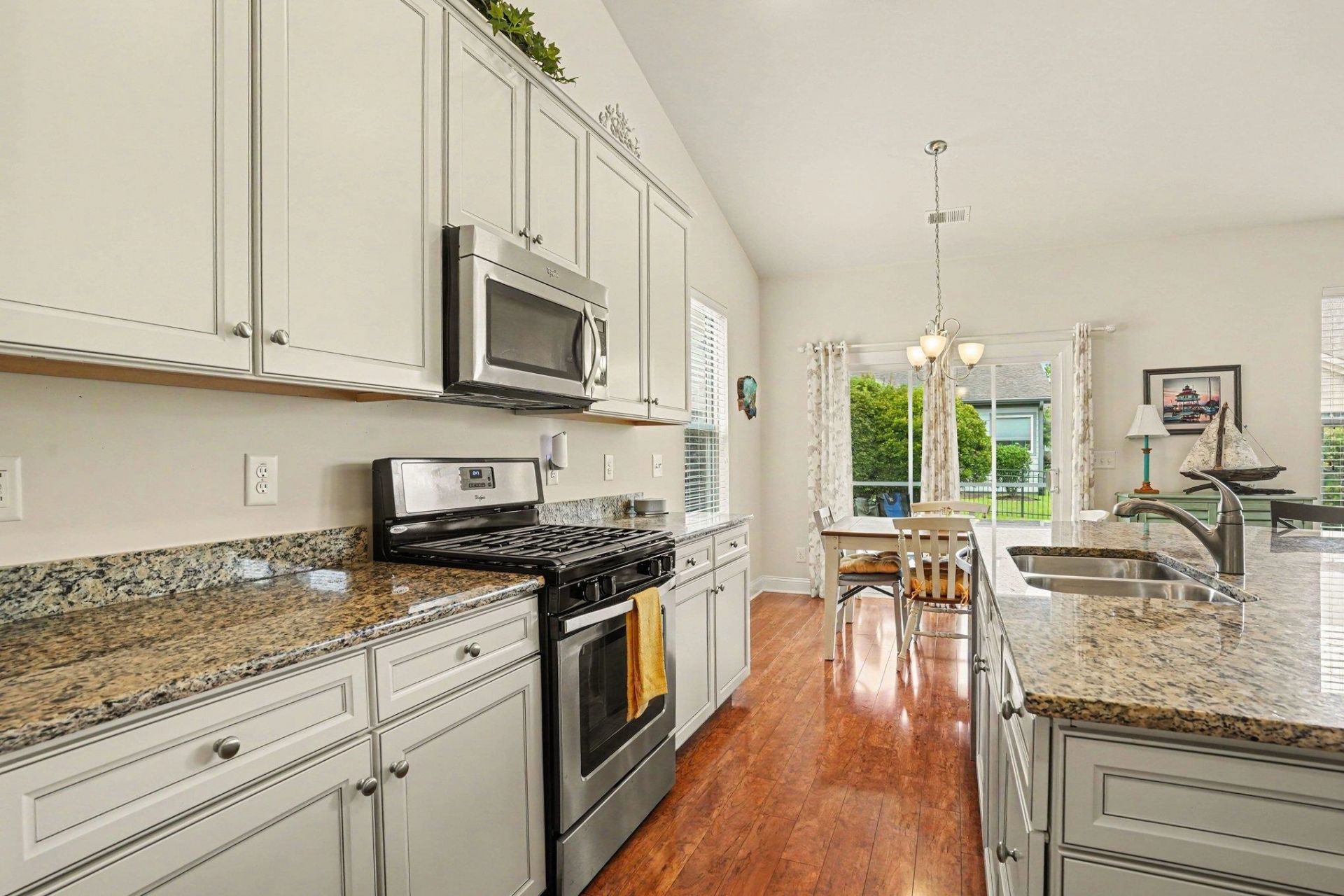 1769 Bluff Dr. Photo 14