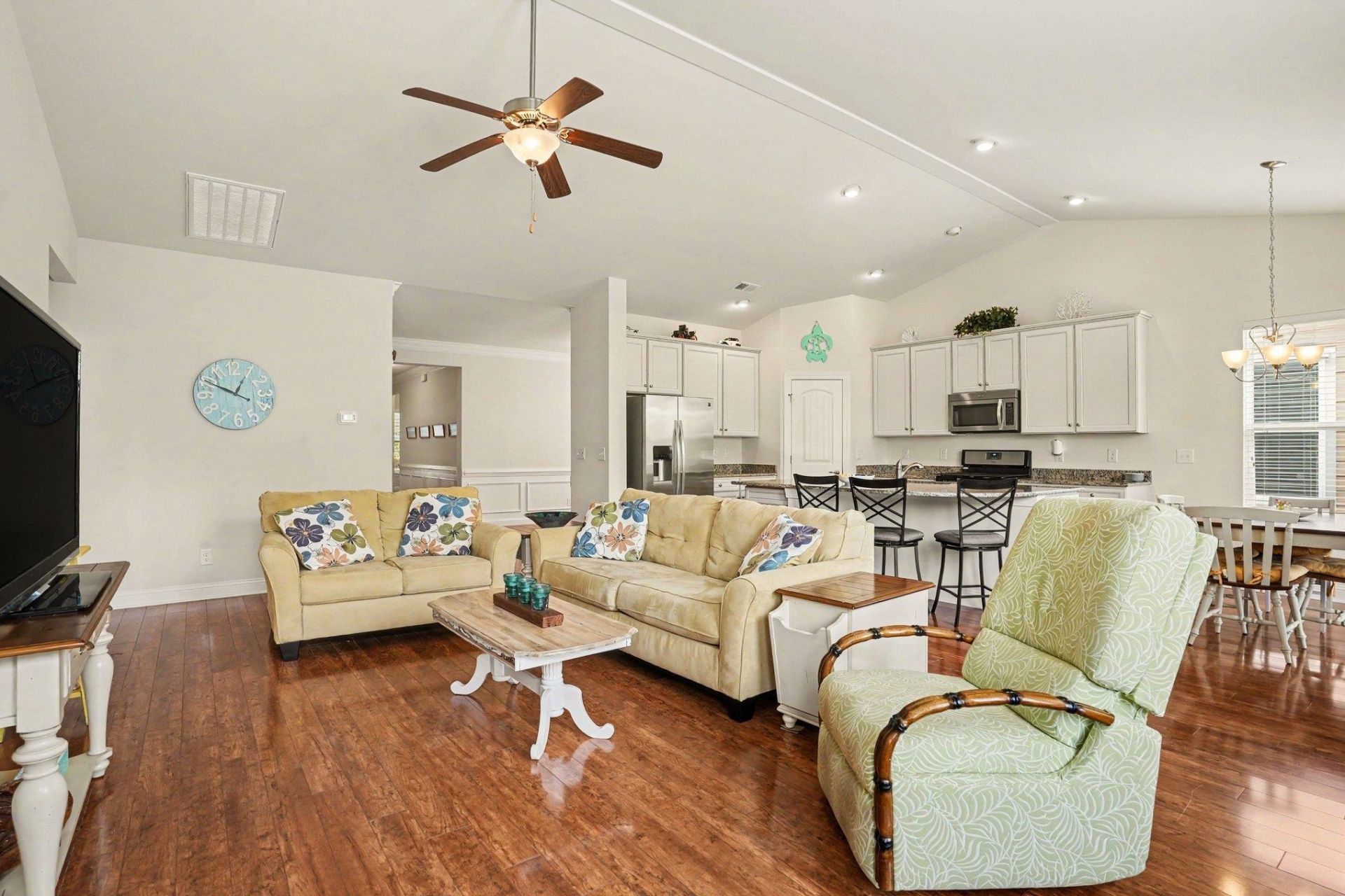 1769 Bluff Dr. Photo 15