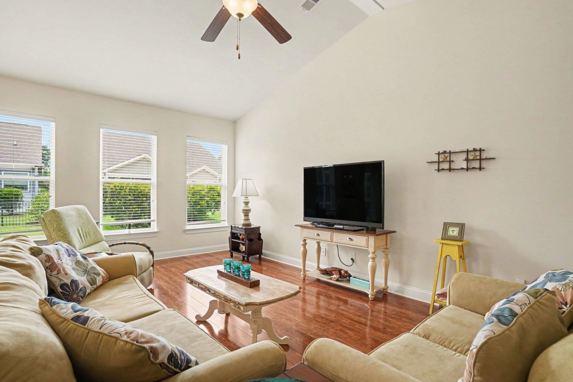 1769 Bluff Dr. Photo 16