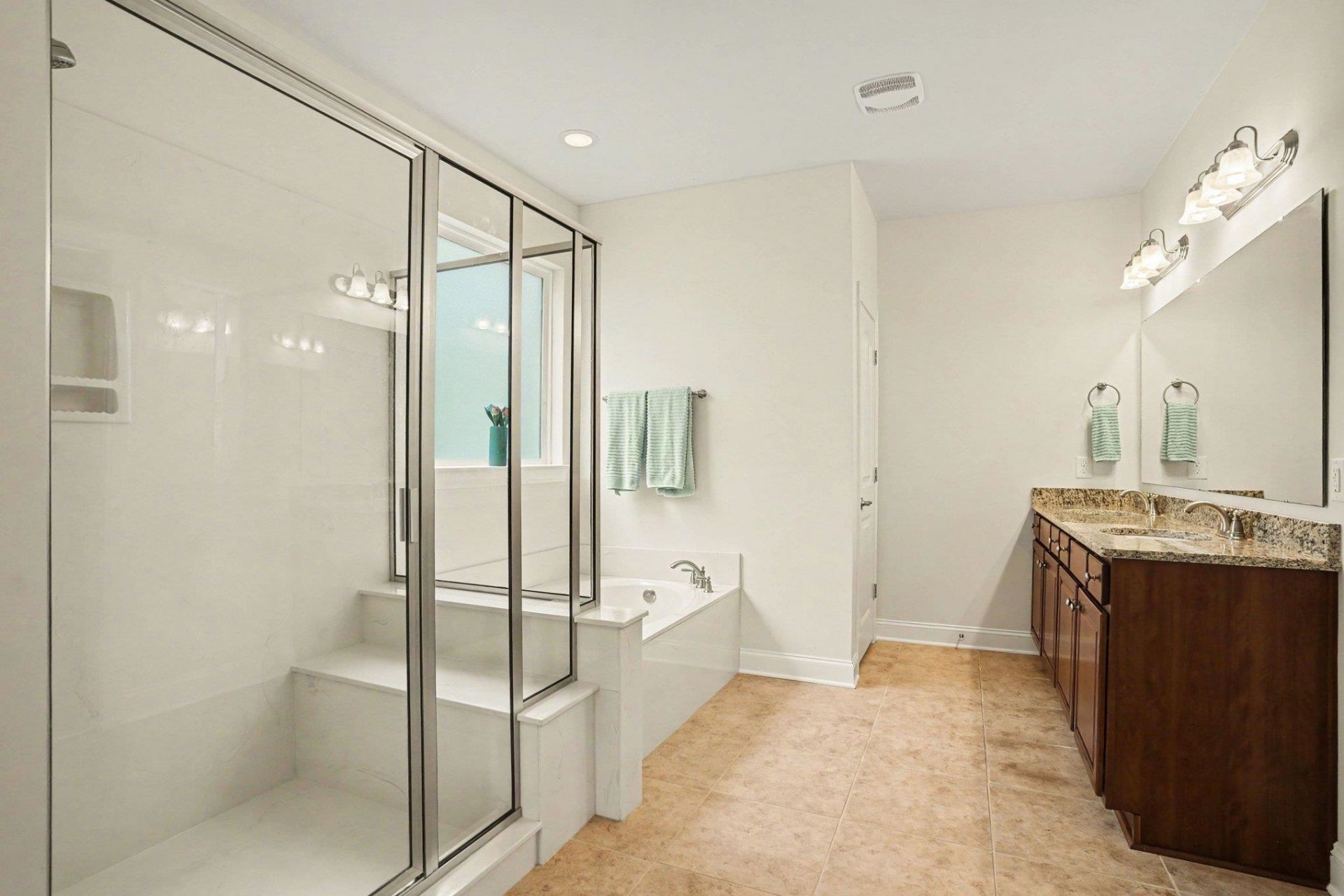 1769 Bluff Dr. Photo 23