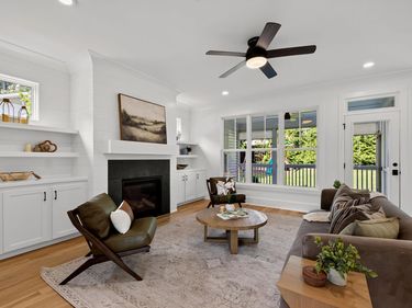 5021 Sandlewood Drive, Raleigh, NC 27609