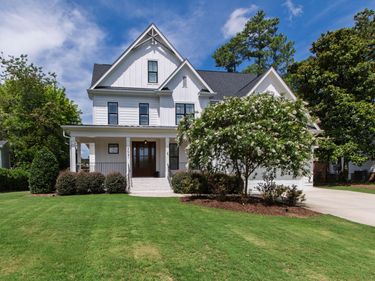 5021 Sandlewood Drive, Raleigh, NC 27609