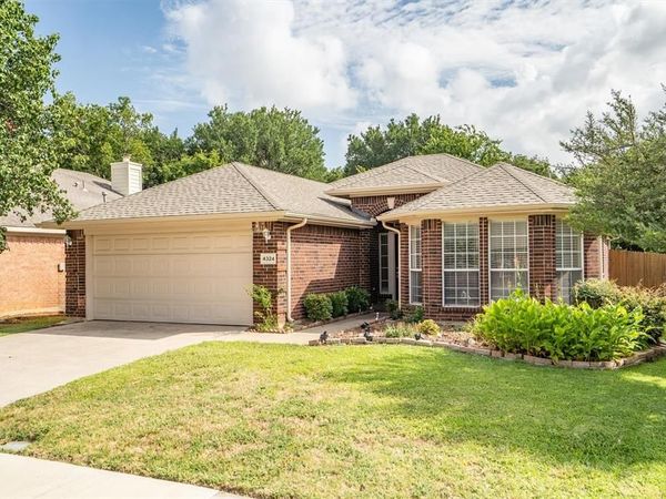 4324 Stone Hollow Way, Fort Worth, TX 76040