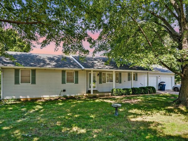 1615 W Lincoln Street , Buffalo, MO 65622