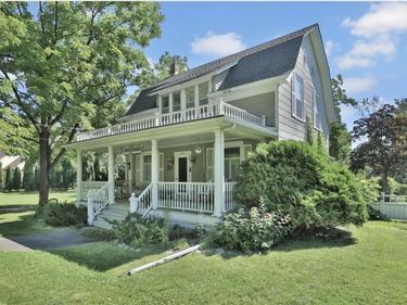 5865 Eureka Road, Shorewood, MN 55331