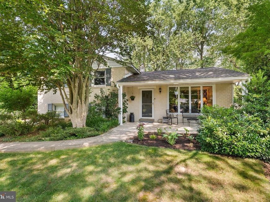 403 Meadow Lane, Wallingford, PA 19086 Main Photo