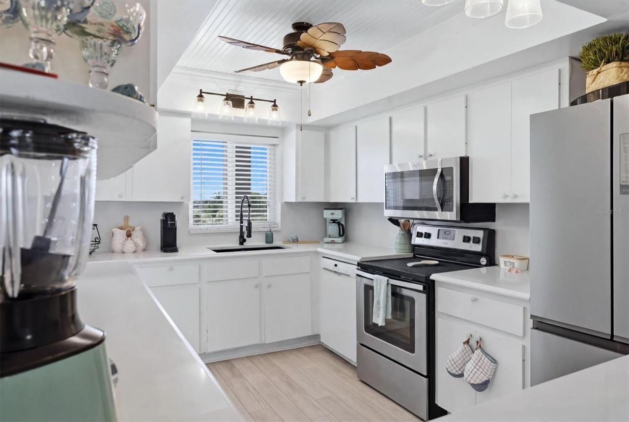 3446 Lake Bayshore Drive, Unit 416, Bradenton, FL 34205 Photo