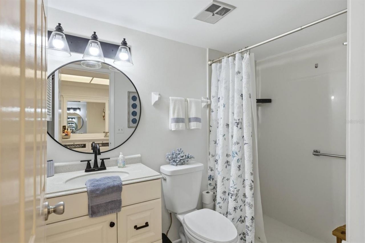 3446 Lake Bayshore Drive, Unit 416, Bradenton, FL 34205 Photo