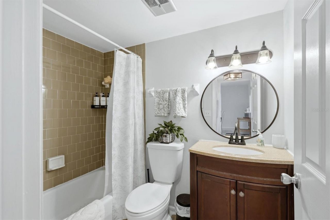 3446 Lake Bayshore Drive, Unit 416, Bradenton, FL 34205 Photo