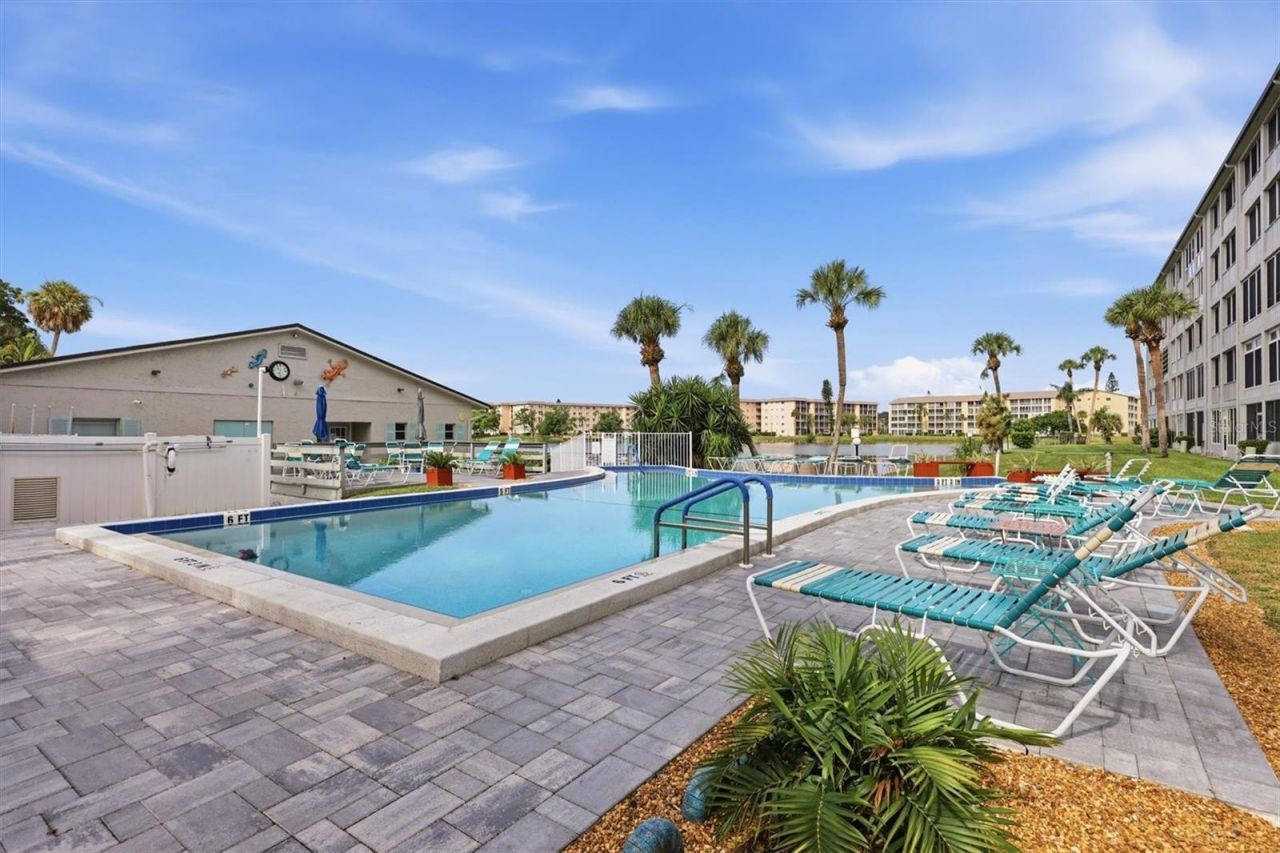 3446 Lake Bayshore Drive, Unit 416, Bradenton, FL 34205 Photo