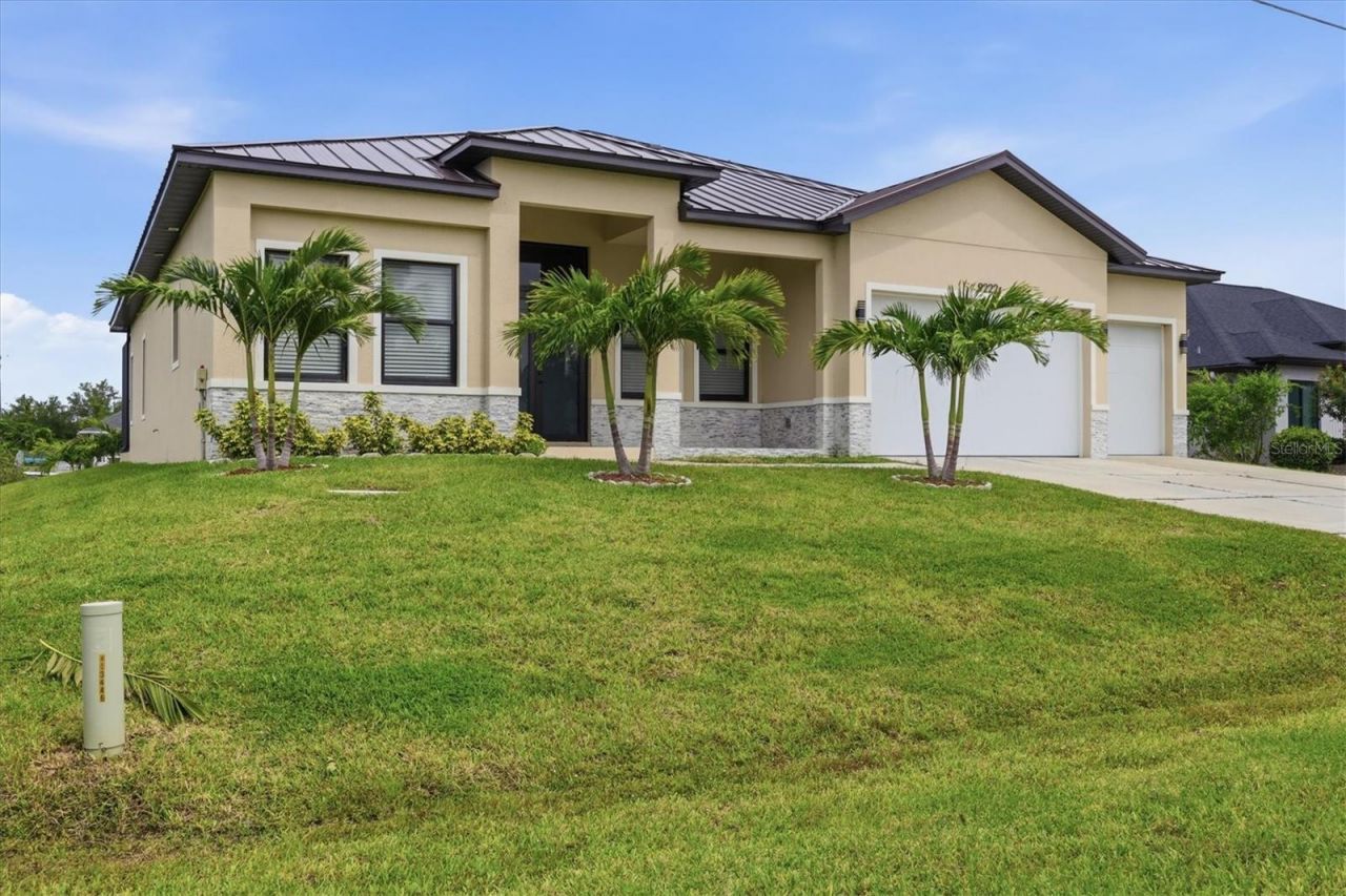 9222 Rosebud Circle, Port Charlotte, FL 33981 Photo