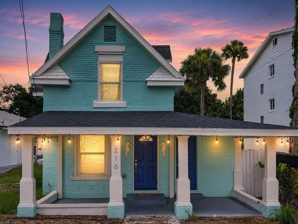 216 N HALIFAX AVENUE , DAYTONA BEACH, FL 32118
