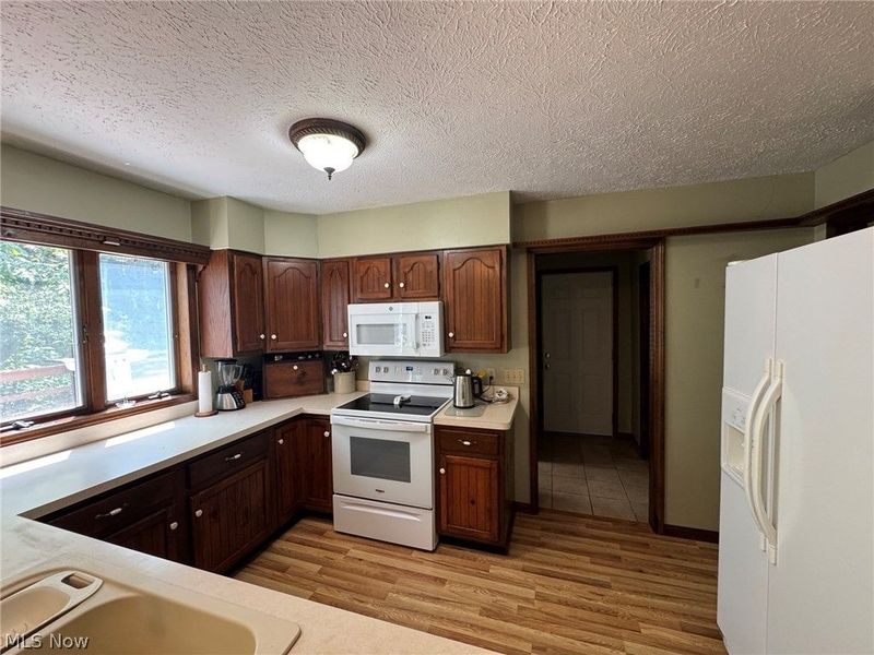 8201 Orchard Road, Concord Township, OH 44077 Photo 8
