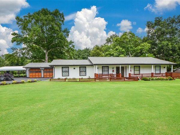 2896 Stanton Road SE, Conyers, GA 30094