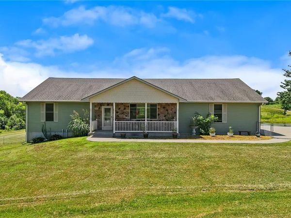 39803 K Highway, Richmond, MO 64085