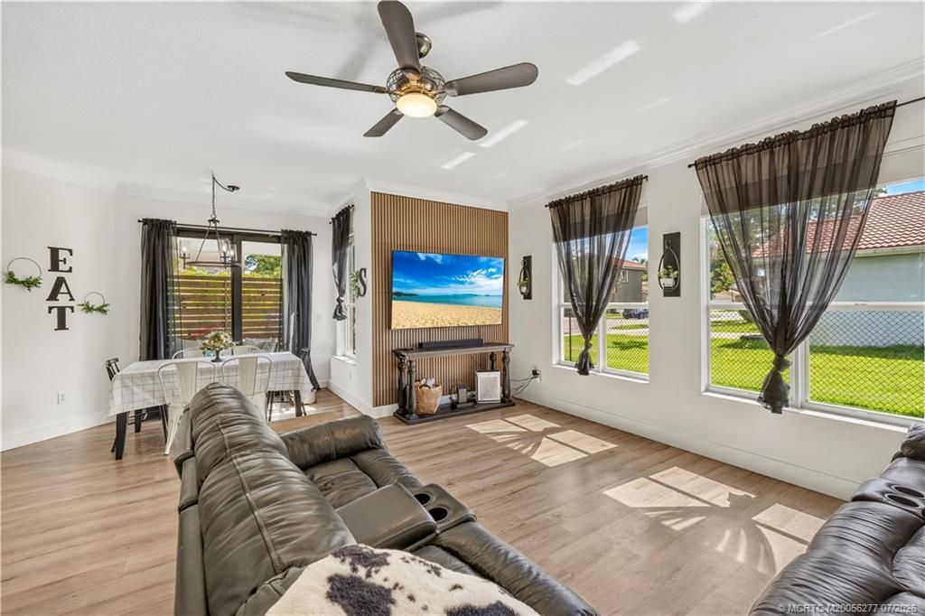 2867 SW Butterfly Lane, Palm City, FL 34990 Photo