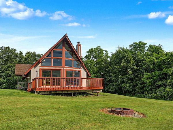 4 Catawba Court, GALENA, IL 61036