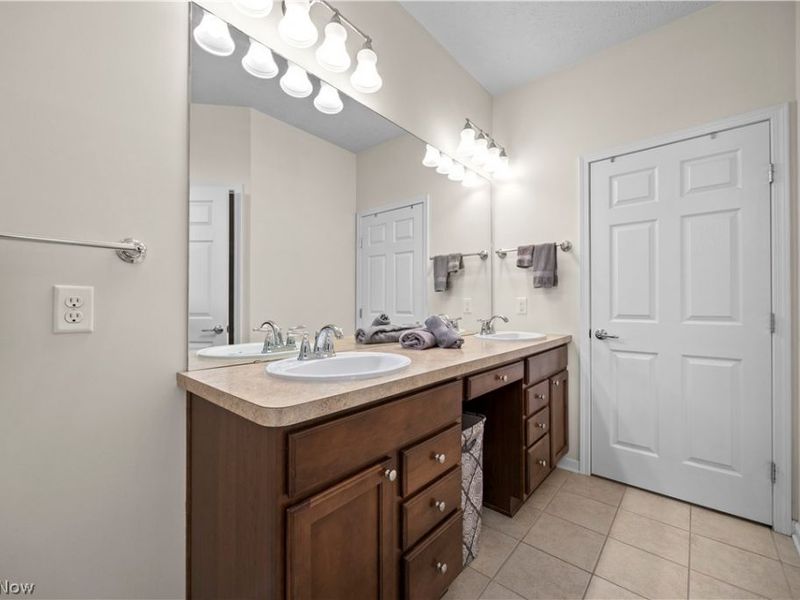 9099 Vernon Hill , North Ridgeville, OH 44039 Photo 21