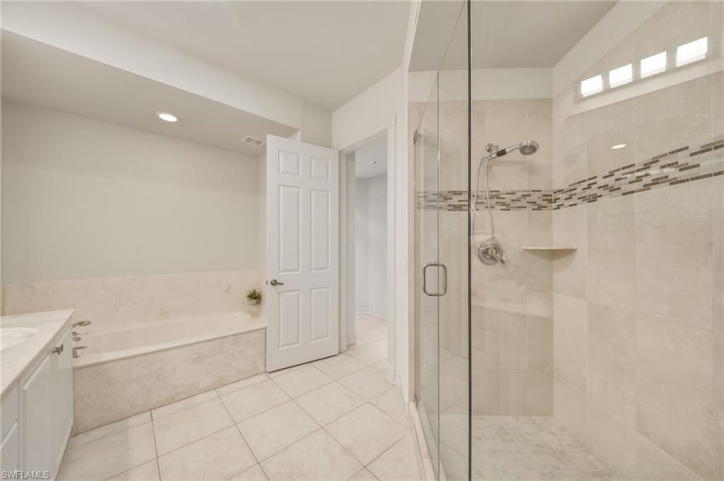 Please Call For Address, Unit 303, Naples, FL 34109 Photo