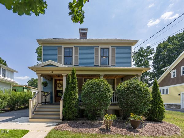 144 East Avenue, Saratoga Springs, NY 12866