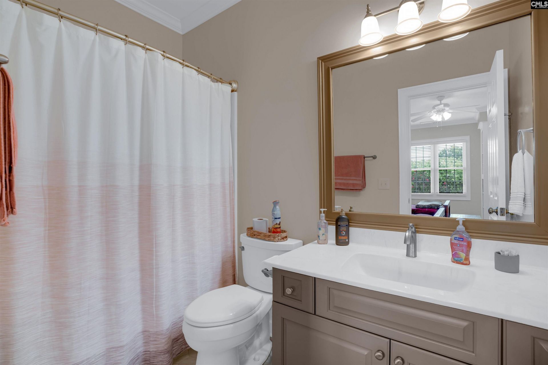 185 Alexander Circle Photo 38