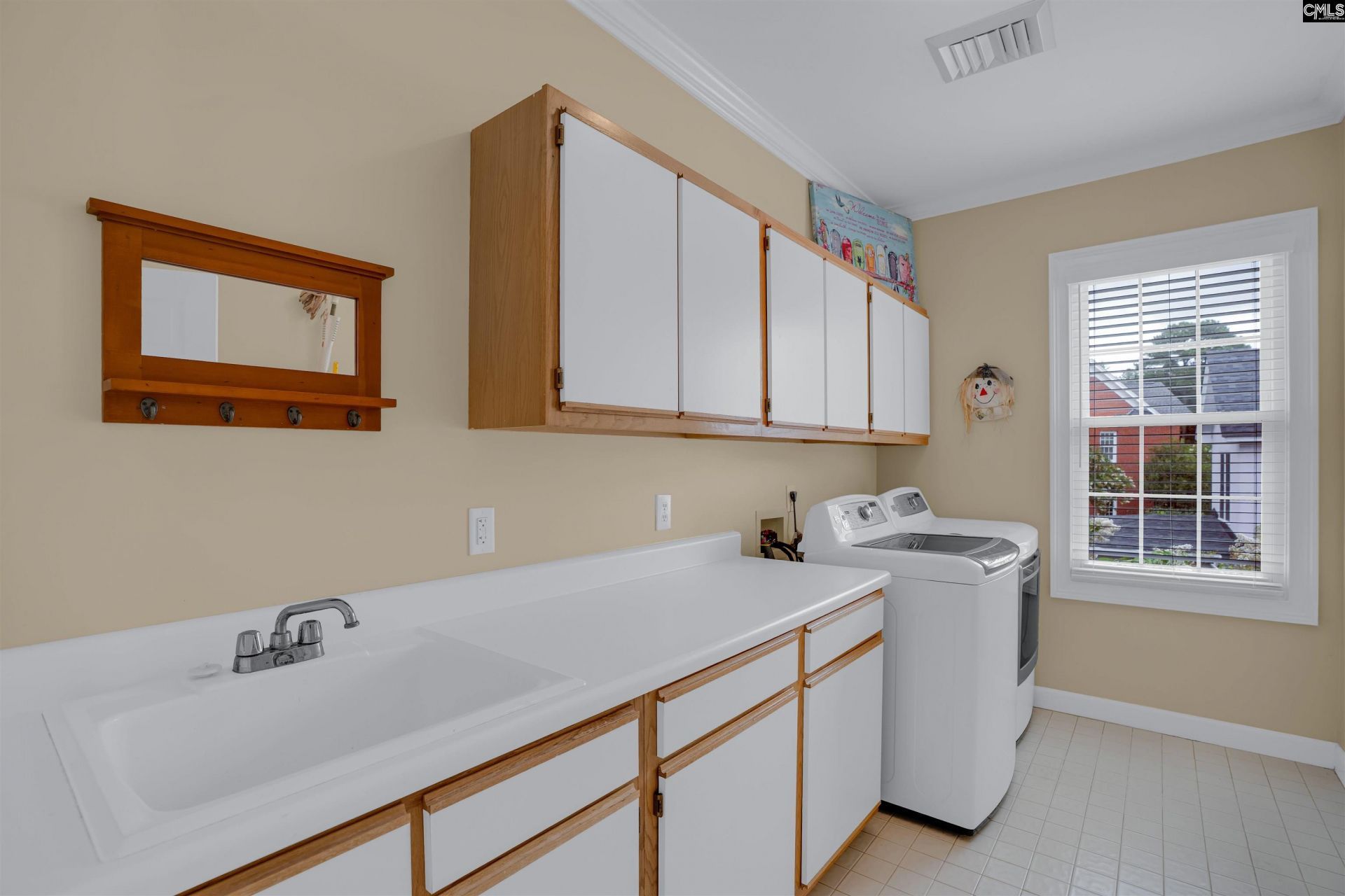 185 Alexander Circle Photo 43