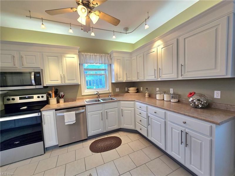 509 Van Horn Avenue , Zanesville, OH 43701 Photo 27
