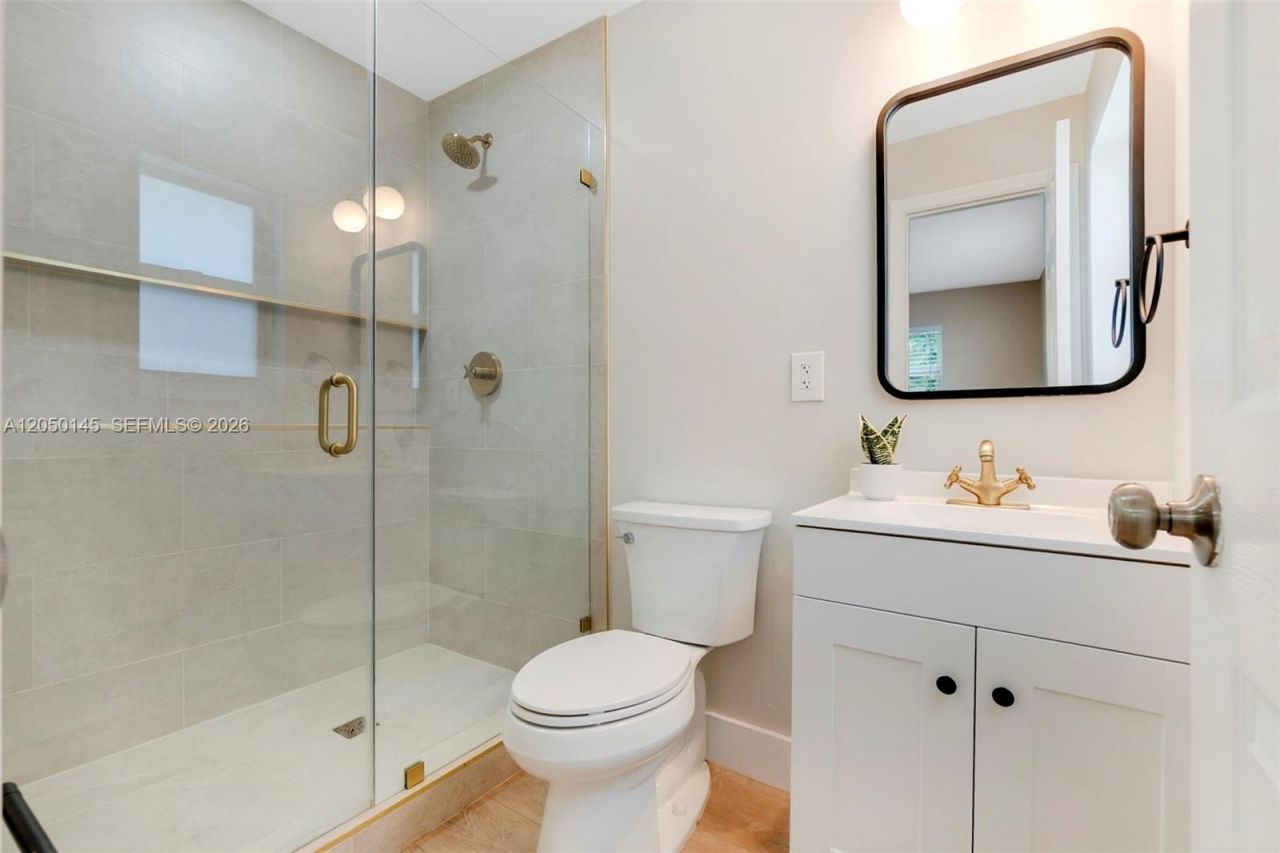 702 NW 18th St , Unit 1-2, Fort Lauderdale, FL 33311 Photo