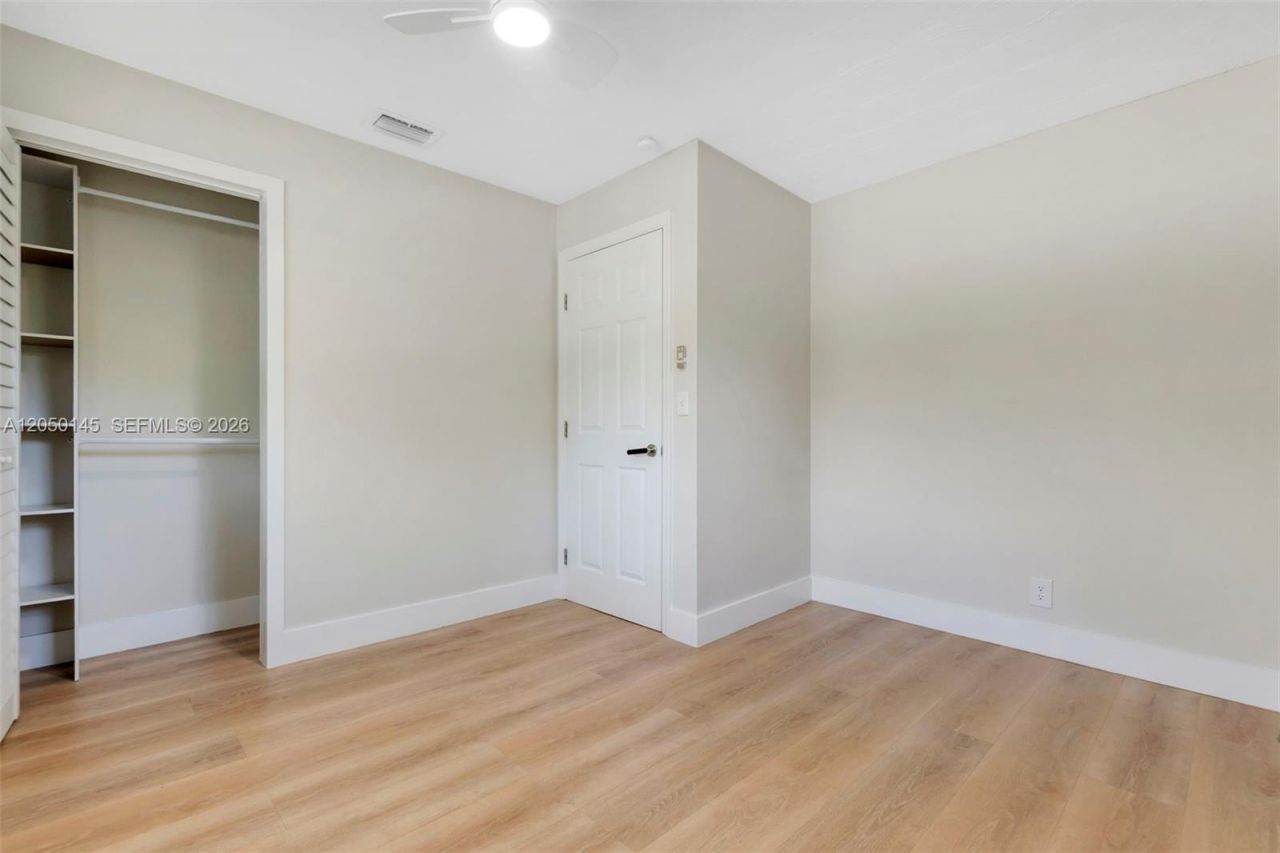702 NW 18th St , Unit 1-2, Fort Lauderdale, FL 33311 Photo