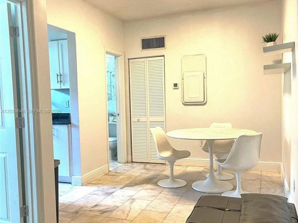 1526 Pennsylvania Ave , Unit 14, Miami Beach, FL 33139