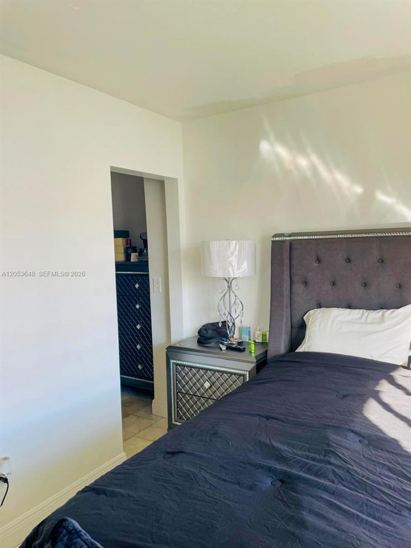 1526 Pennsylvania Ave , Unit 14, Miami Beach, FL 33139 Photo