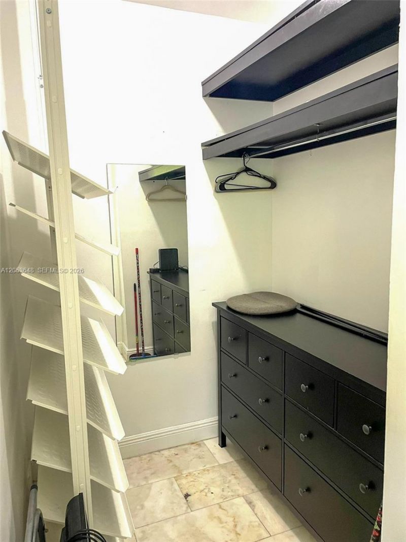 1526 Pennsylvania Ave , Unit 14, Miami Beach, FL 33139 Photo
