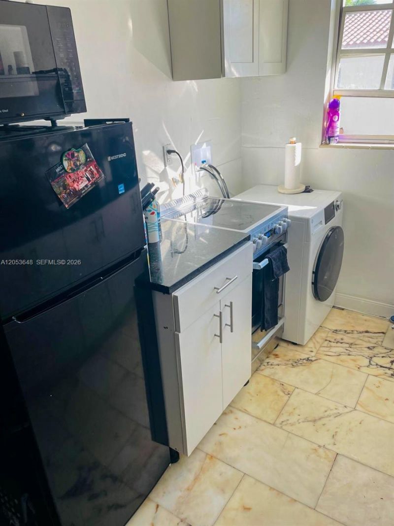 1526 Pennsylvania Ave , Unit 14, Miami Beach, FL 33139 Photo