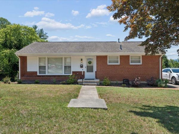 2774 Westhampton AVE SW, Roanoke, VA 24015